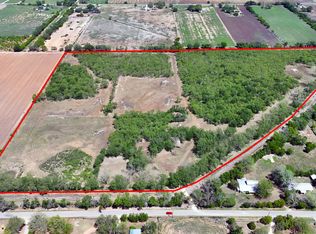 304 County Road 6611, Natalia, TX 78059