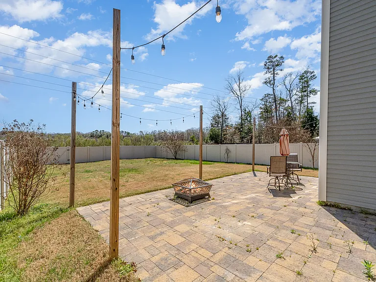 3390 Saddlebrook Dr — Photo 24