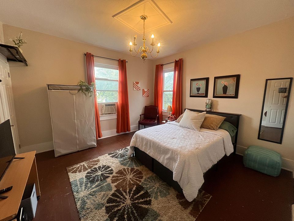 The Times Square Room