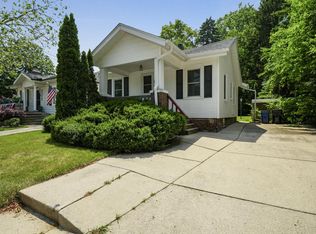 68 Mertens Ave, Racine, WI 53405