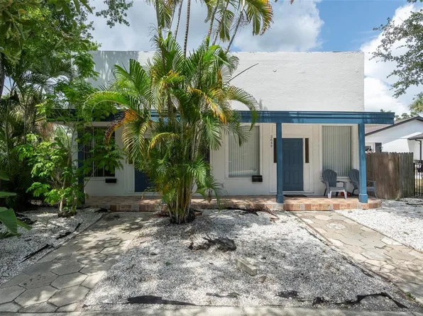 3651 Haines Rd N, Saint Petersburg, FL 33704