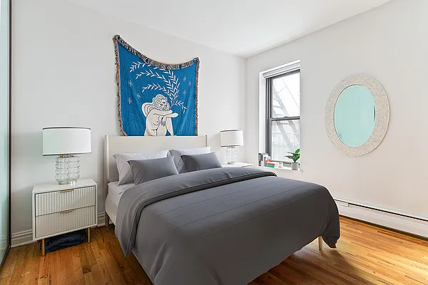 Sold by Compass | media 2