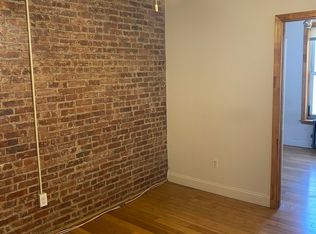 43-09 34th Ave #R2, Long Island City, NY 11101