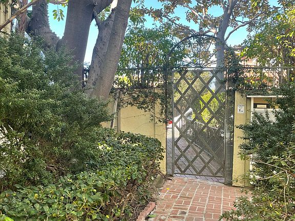 5th image of 1922 Grace Ave