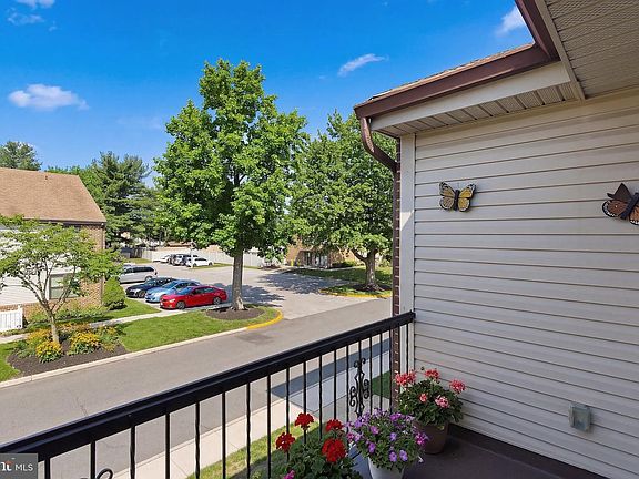 3rd image of 1475 Mount Holly Rd APT K3