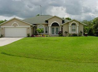 5485 NW Cambo Ct, Port Saint Lucie, FL 34986