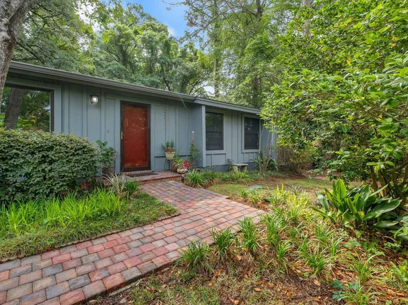 2017 Ted Hines Dr, Tallahassee, FL 32308