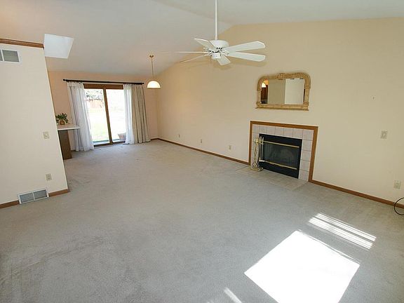 4th image of 614 Engelhart Drive