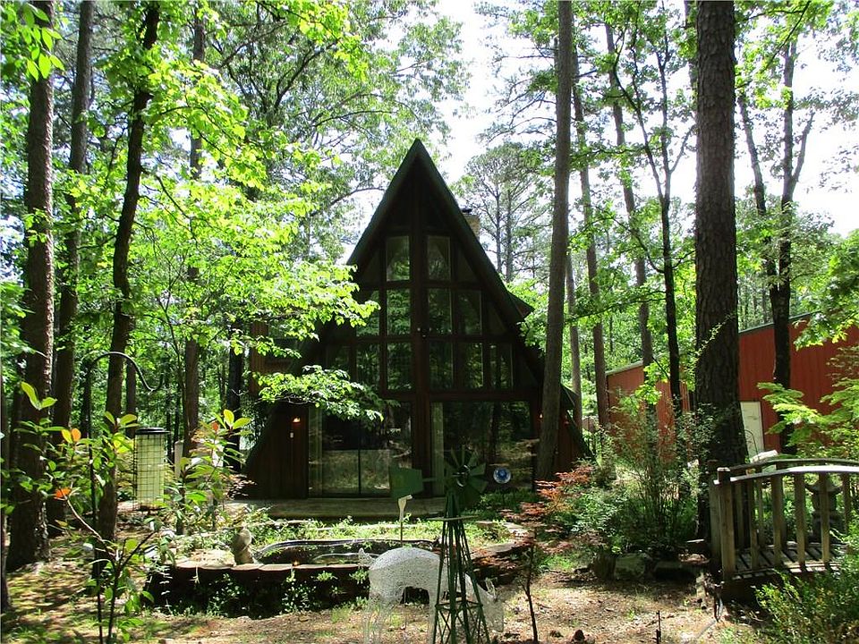 1st image of 241 Cedar Creek Cir