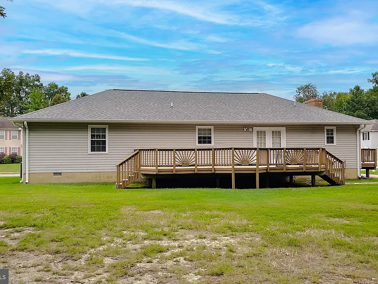 109 Morris Dr — Photo 6