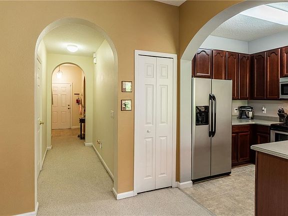 3rd image of 16653 Cedar Crest Dr