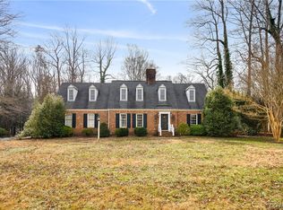 80 Hill Crest Ln, Urbanna, VA 23175