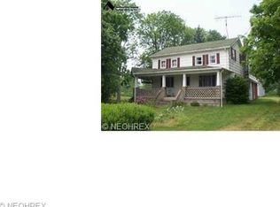 7877 Hayes Rd, Williamsfield, OH 44093