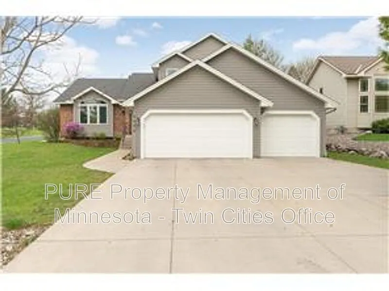 Building Photo - 9994 Dunberry Cir