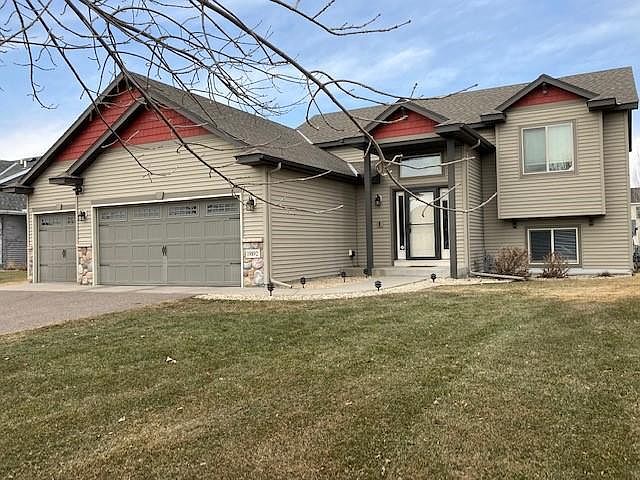 1st image of 19892 204th Ave