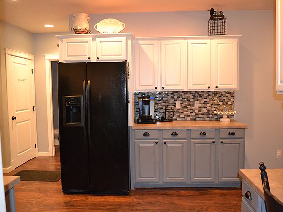 Coffee Bar/Extra Counters