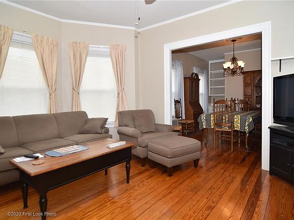 3rd image of 146 Burgess Ave