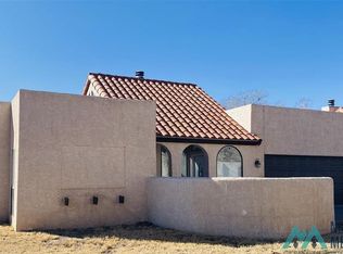 48 Brentwood Rd, Roswell, NM 88201