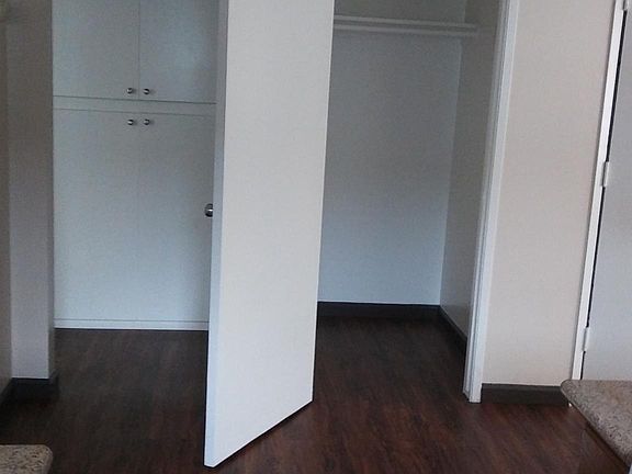 4th image of 7322 21st St APT 12