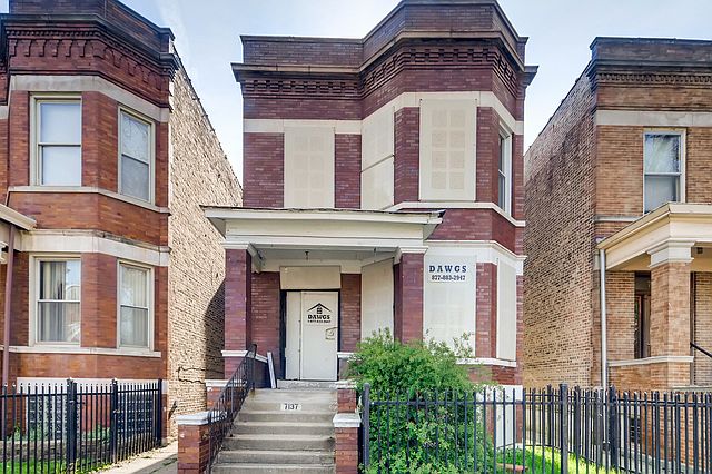 1st image of 7137 S St Lawrence Ave #1