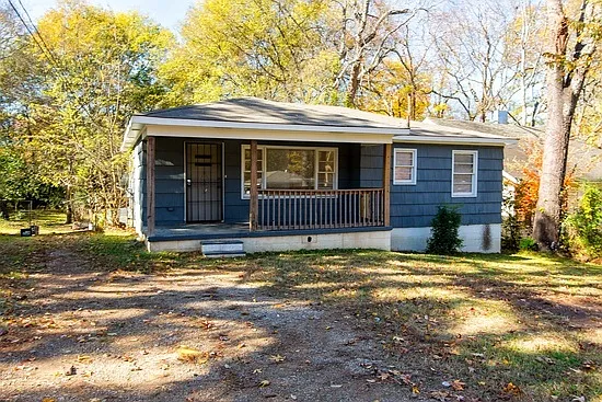 6732 Frankfort Ave — Photo 1