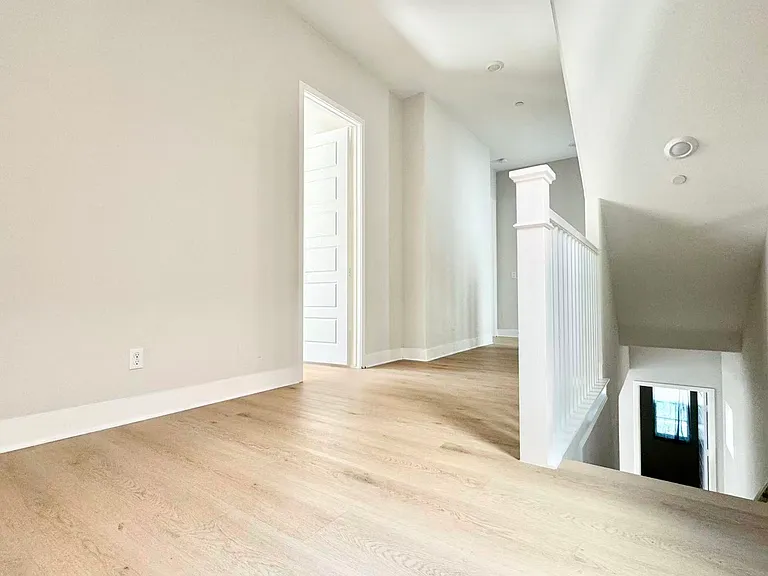 333 Sawbuck — Photo 16