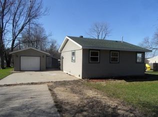 2438 W Jackson St, Beloit, WI 53511