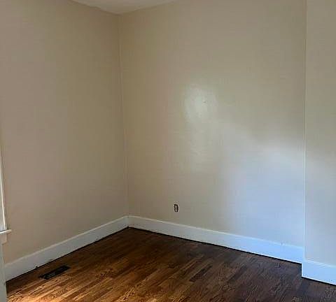 4th image of 312 N Butler Blvd