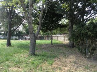 12101 Central Dr, Houston, TX 77433