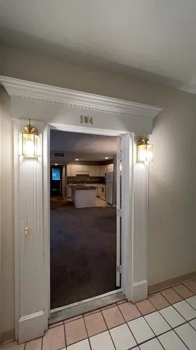 4204 Browns Ln Photo 1