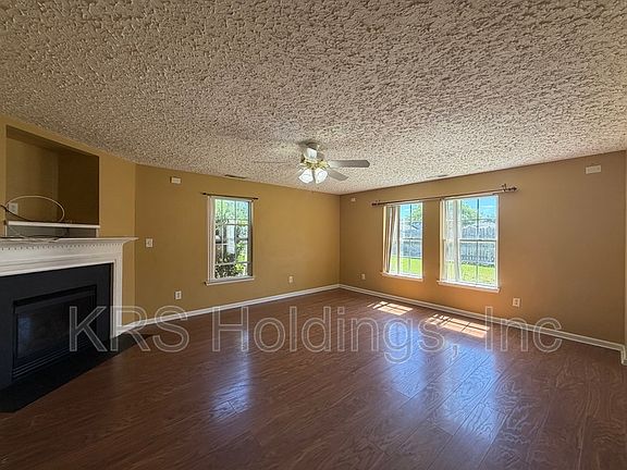 4th image of 120 Kennet Dr