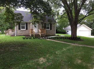 7130 W Stuth Pl, Milwaukee, WI 53219