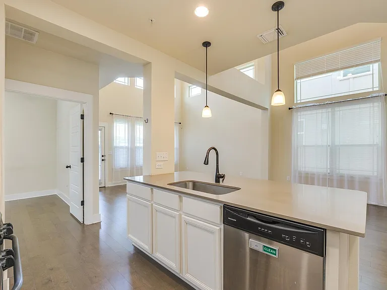 7906 Wildcat Pass — Photo 11