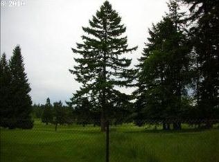 8944 SW Fairview Pl, Tigard, OR 97223