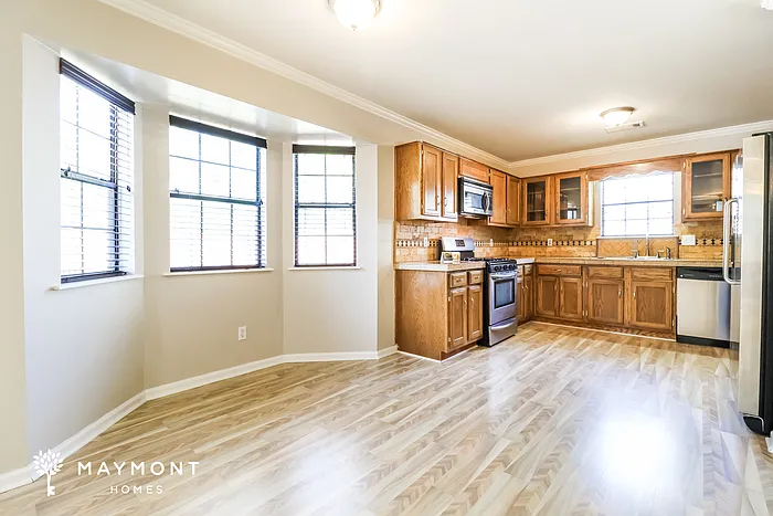 3 bed, 2.0 bath, 1252 sqft, $1,475 — Photo 4