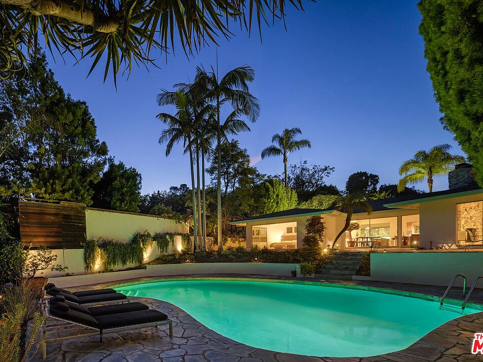 1st image of 2817 Nichols Canyon Pl