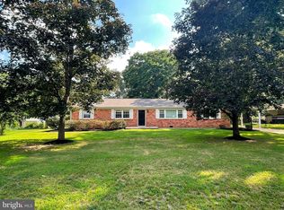 10225 Dogwood Dr, White Plains, MD