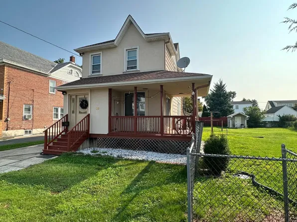 38 Myrtle St, Lawrence Township, NJ 08648