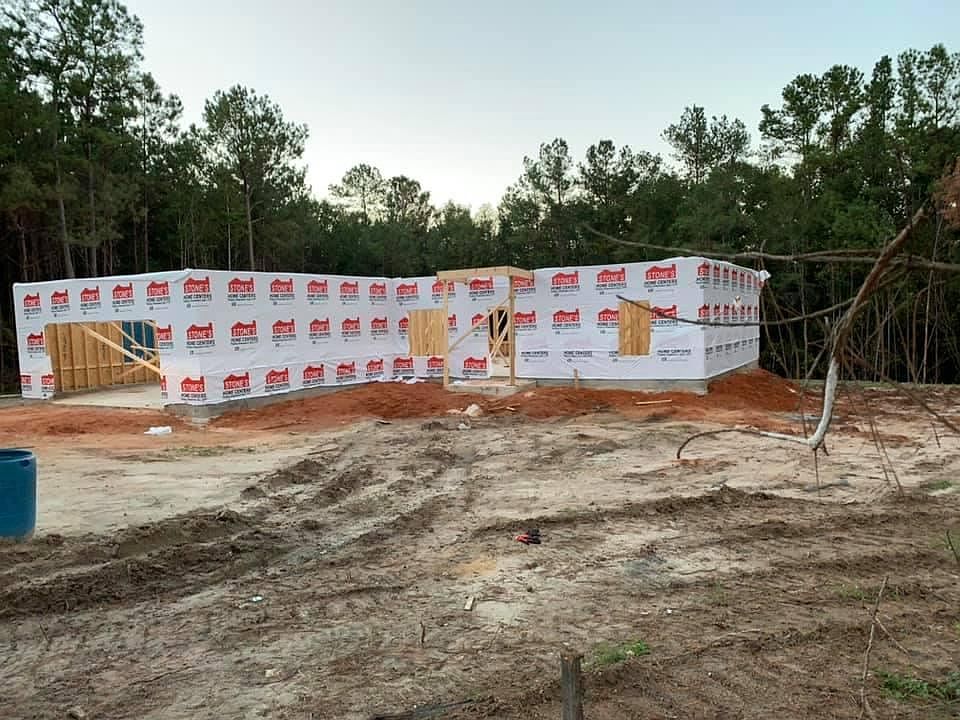1st image of 490 Mae Cato Dr