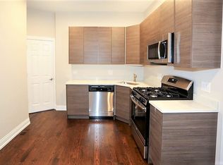 2941 W Diversey Ave #1E, Chicago, IL 60647