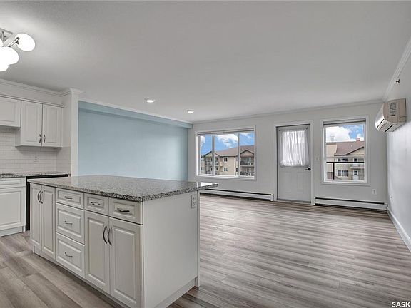 5th image of UNIT 405-600 Centennial BOULEVARD