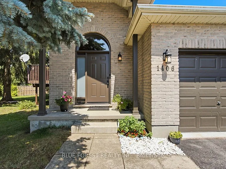 1406 Aspenridge Cres — Photo 5