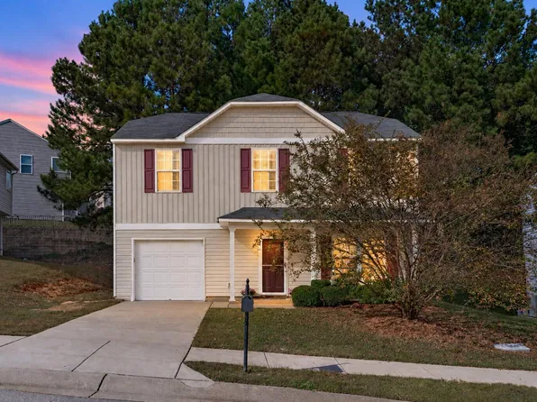 522 Randolph Dr, Clayton, NC 27520