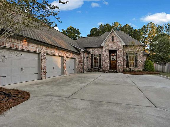 2nd image of 145 Ironwood Plantation Blvd