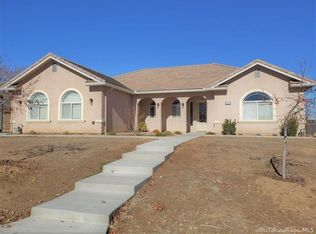21217 Ridgeway Dr, Tehachapi, CA 93561