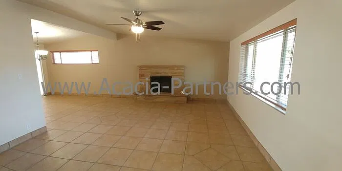 3 bed, 2.0 bath, 1662 sqft, $1,750 — Photo 2