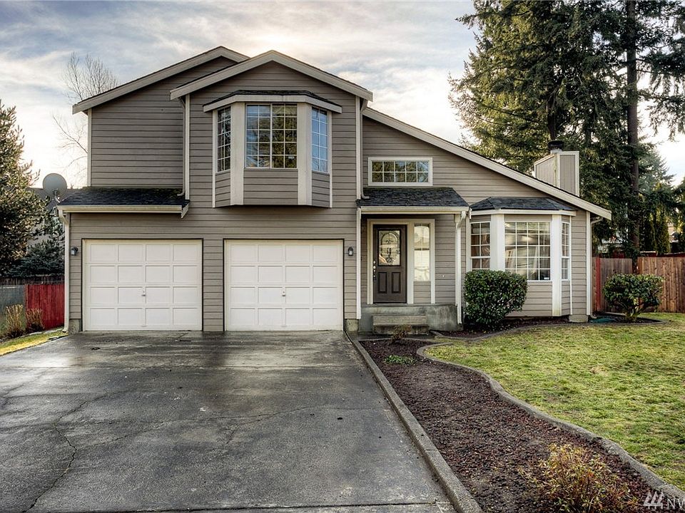 1st image of 11623 208th Avenue Ct E