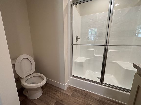 5th image of 1621 Marvin Shafer Way