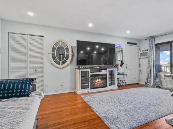 329 Shore Drive #14, Highlands, NJ 07732