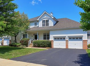 37 Stirrup Ln, Flemington, NJ 08822